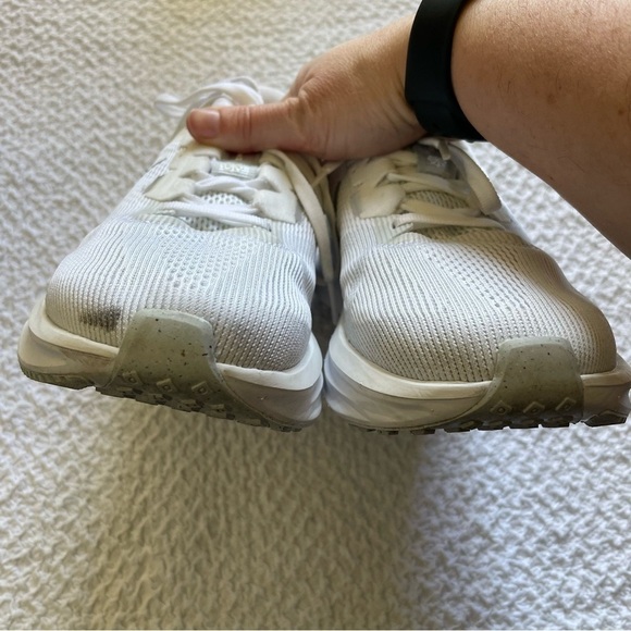 Nike Structure 25 Road Running Shoes White Metallic Silver Size 9 Women's - Picture 6 of 15